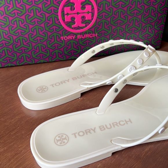 Tory Burch jelly flip flops - Picture 4 of 6